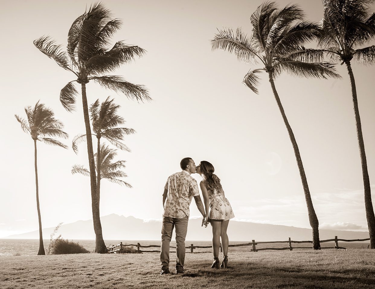 honeymoon in Maui_behind the lens maui.jpg