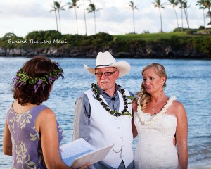 Maui Wedding photographer, maui beach wedding, Kapalua Bay wedding